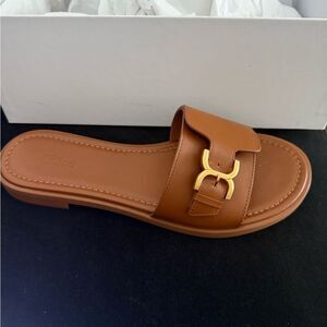 Brand new women’s Chloe Brown Slide Sandals size 40 with box
